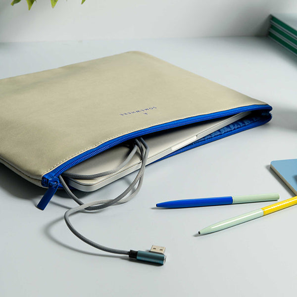 Charles And Marie MINIMALIST LAPTOP CASE 14 Zoll - Graue Laptoptasche | Somewhere