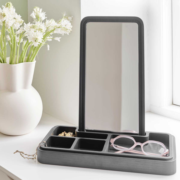 charles and marie MIRROR BOX | SCHMUCK- & AUFBEWAHRUNGSKASTEN mit SPIEGEL aus Holz | Grounded Craftwork | Spring Copenhagen