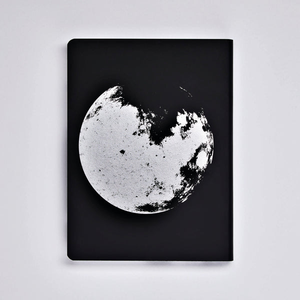 Charles And Marie MOON | GRAPHIC L Serie | Schwarzes NOTIZBUCH | Nuuna