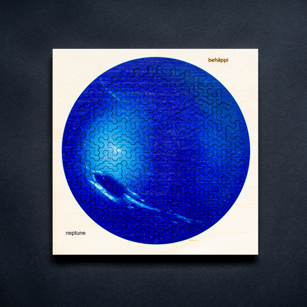 charles and marie NEPTUN | Außergewöhnliches IQ-HOLZPUZZLE | PLANETEN-Serie | Level Schwer | Behäppi