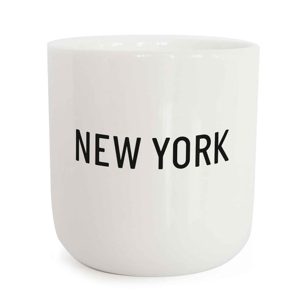 charles and marie NEW YORK | weisser Kaffee- & Tee-BECHER mit schwarzer Typo | City Collection | PLTY
