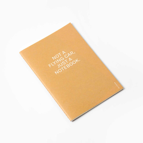 charles and marie NOT A FLYING CAR | Beiges Kraftpapier NOTIZBUCH | A5 Punktraster | Octàgon Design