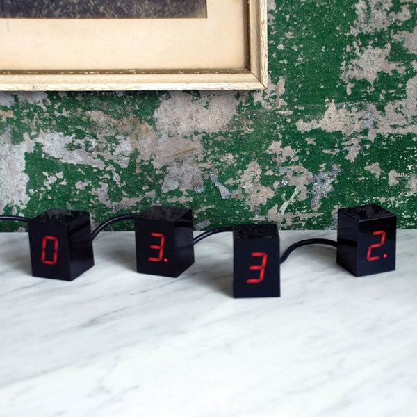 Charles And Marie NUMBERS LED ALARM CLOCK - Digitaler Wecker | Jonas Damon | Areaware