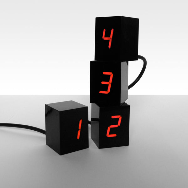 Charles And Marie NUMBERS LED ALARM CLOCK - Digitaler Wecker | Jonas Damon | Areaware