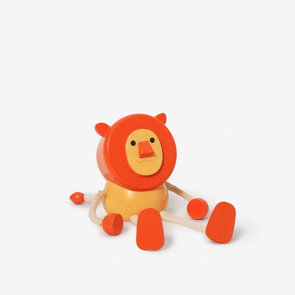 charles and marie PALIMALS | Kleine HOLZTIERE | LÖWE | Rilla Alexander | Areaware