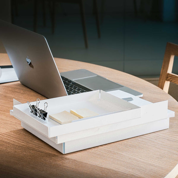 Charles And Marie PAPER TRAY | PAPIERABLAGE | Roman Luyken | Peppermint Products