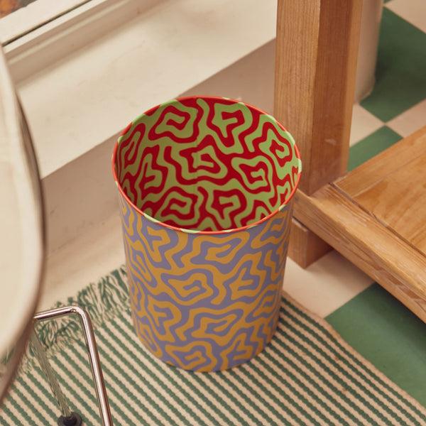 charles and marie PATTERN BIN SPIRAL | PAPIERKORB mit Spiralen | Dusen Dusen | Areaware