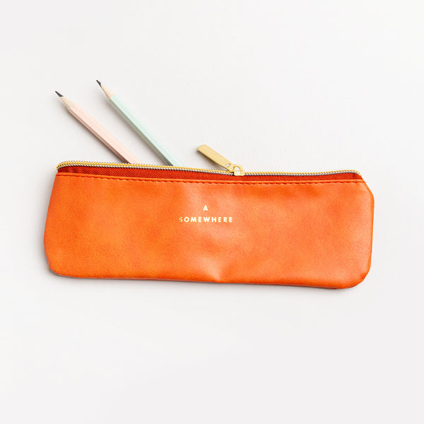 charles and marie PENCIL CASE - kleine Federtasche - 21x7 cm | Somewhere