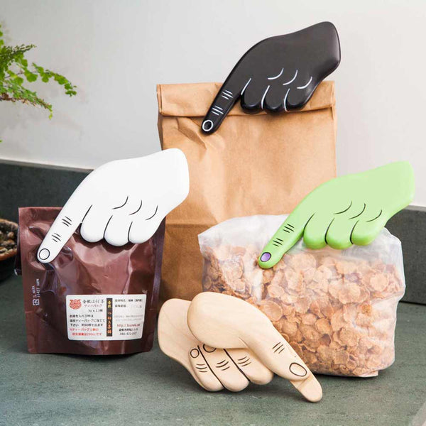 charles and marie PINCH CLIP - VERSCHLUSSCLIP - Nick DeMarco | Areaware