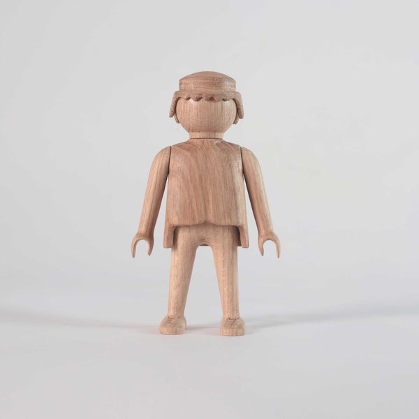 Charles And Marie PLAYMOBIL Small - Holzfigur - Eiche 17 Cm Hoch | Jakob Burgsø | Boyhood