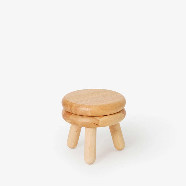 charles and marie PLUMA STOOL SHORT Natur | Kleiner Holz-HOCKER | Steven Bukowski | Areaware