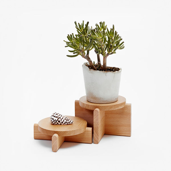 Charles And Marie PODEST-Set Natur | Holz-PODESTE Für Blumen Statuen | 2er Set | Pete Oyler | Areaware