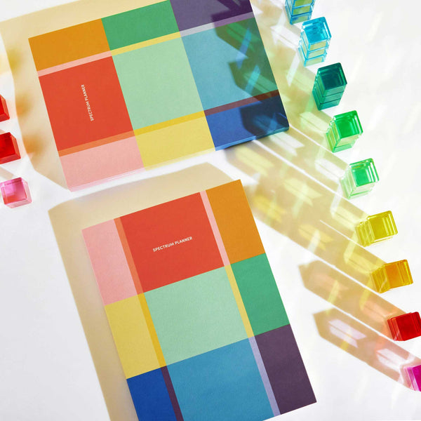 Charles And Marie RAINBOW SPECTRUM PLANNER - Undatierter Jahresplaner - 256 Seiten | Poketo