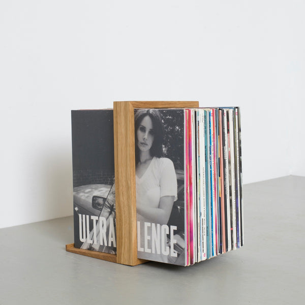 charles and marie REGAL B-SEITE - Plattenständer für 50 LPs | das kleine b