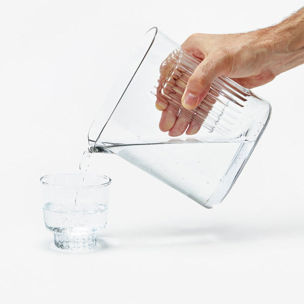 charles and marie RIDGE KITCHEN PITCHER | GLAS-KARAFFE | Visibiltiy | Areaware