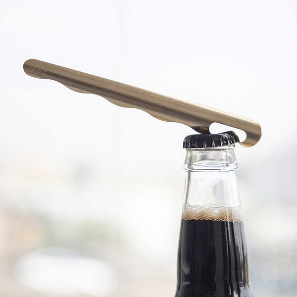 Charles And Marie RIPPLE OPENER Messing - Flaschenöffner | Craighill