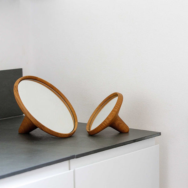 Charles And Marie SATELLITE | Runder HOLZSPIEGEL | Christoffer Skjøtt | Spring Copenhagen