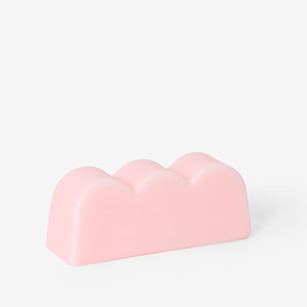 charles and marie SHAPE SOAP BUMP | rosafarbige SEIFE | Grain | Areaware