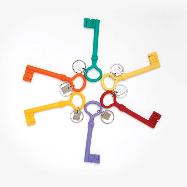 Charles And Marie Silikon SCHLÜSSELANHÄNGER | REALITY By Harry Allen | Areaware