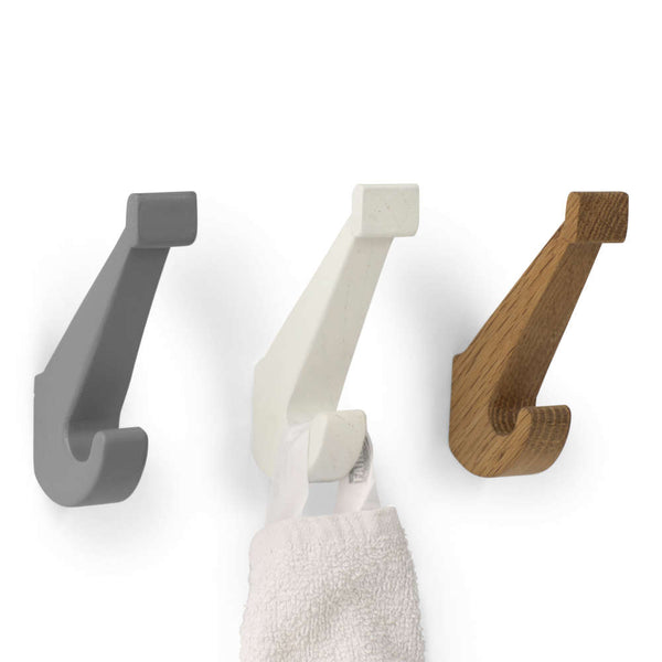 Charles And Marie SKOLEKNAGEN | Holz-Schul-KLEIDERHAKEN | Nis Hauge | Spring Copenhagen