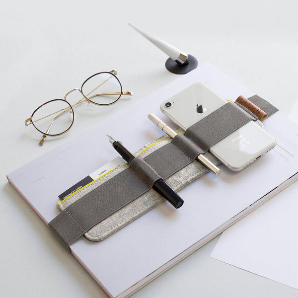 charles and marie SLIM | kleiner TECH-ORGANIZER für Laptops & Notebooks | 30x7 5 cm | beblau