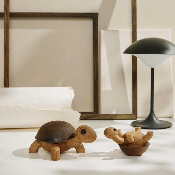 Charles And Marie SPEEDY | Kleine BABY-SCHILDKRÖTE Aus Holz | Chresten Sommer | Spring Copenhagen