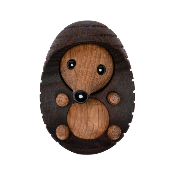 Charles And Marie SPIKE - Liegender Igel Dekofigur Aus Holz - Chresten Sommer | Spring Copenhagen