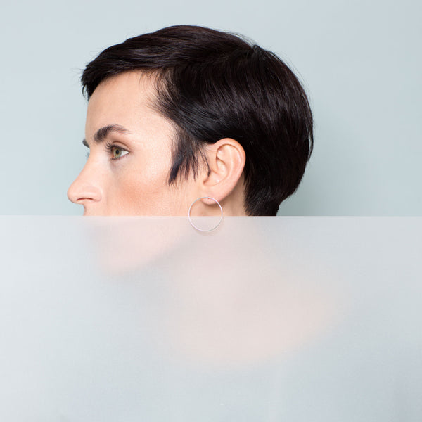 Charles And Marie SPIRAL | Hochglänzender 925er Sterling Silber OHRSTECKER | D=30 Mm | Jonathan Radetz