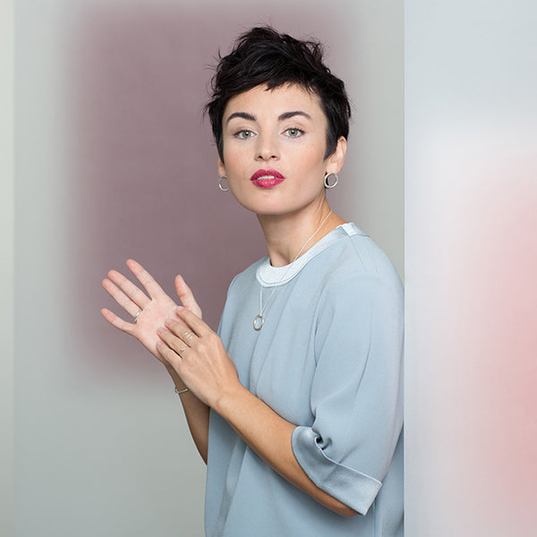 Charles And Marie SPIRAL - Hochglänzender 925er Sterling Silber OHRSTECKER - D=20 Mm | Jonathan Radetz