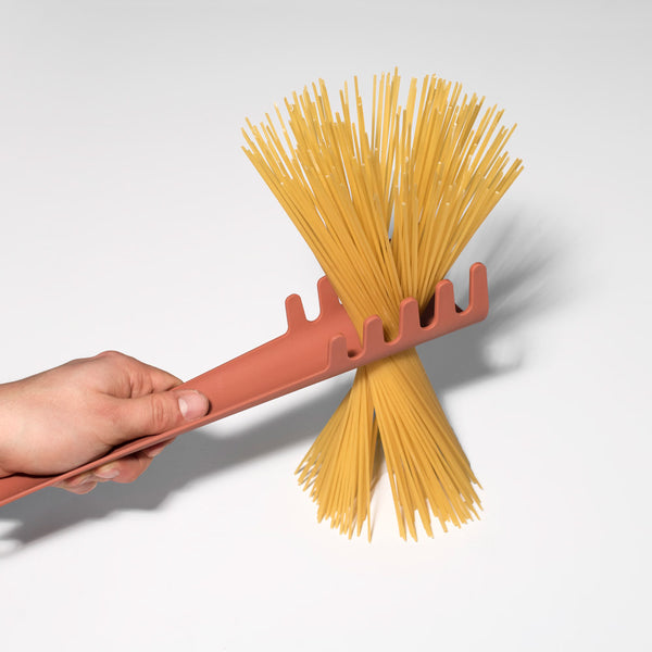 charles and marie SPORK | PASTA LÖFFEL | Shane Schneck | Ommo