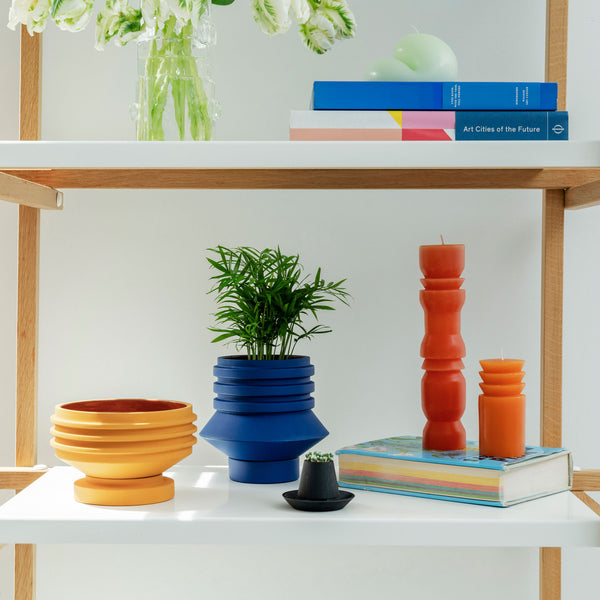 Charles And Marie STRATA PLANT VESSEL | Gelber BLUMENTOPF & PFLANZGEFÄSS | Simone Brewster | Areaware