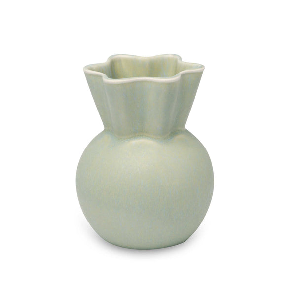 Charles And Marie SVUNGEN TOP | Kleine Hellgrüne VASE | 14 Cm | Eva Staehr-Nielsen | Spring Copenhagen