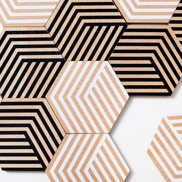 charles and marie TABLE TILES Optic | GLAS-UNTERSETZER aus Holz mit 3D Grafik | 6er Set | Bower | Areaware charles and marie TABLE TILES Optic | GLAS-UNTERSETZER aus Holz mit 3D Grafik | 6er Set | Bower | Areaware