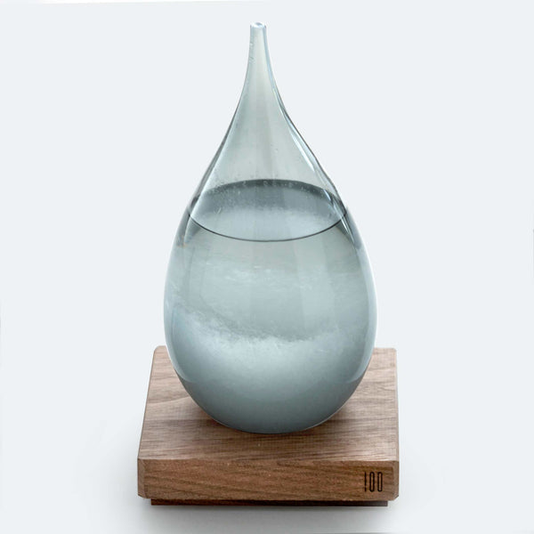 charles and marie TEMPO DROP Dunkel | GLAS-OBJEKT & STURMGLAS | H=21 cm | Takeshi Ogawa | 100percent