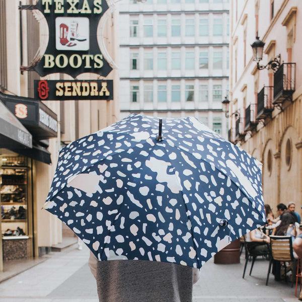 charles and marie TERRAZZO | REGENSCHIRM | ∅=106 cm | Fisura