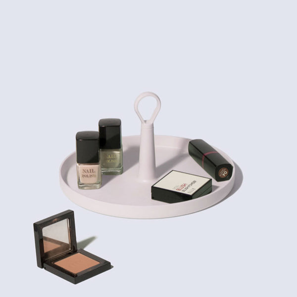 Charles And Marie TIERS | 3-Ebenen ETAGERE | Shane Schneck | Ommo