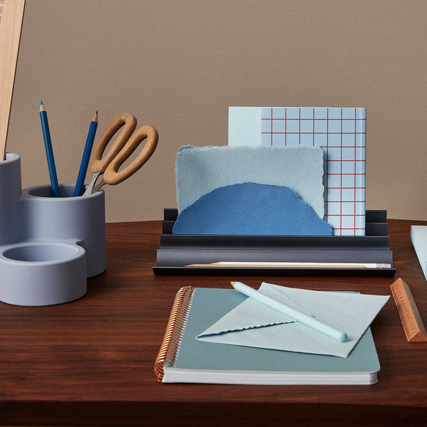 Charles And Marie VAGUE | SCHREIBTISCH-ABLAGE & ORGANIZER | Sébastien El Idrissi | Spring Copenhagen