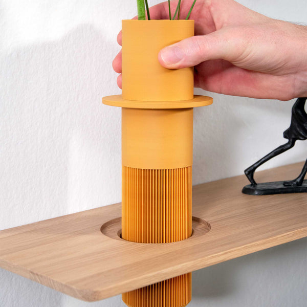 Charles And Marie VASEBOARD M - Wandregalsystem Mit Modularer Vase - 3D Druck | Greenior