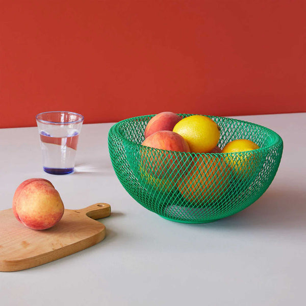 Charles And Marie WIRE MESH BOWLS - Obstschale - Aus Edelstahldraht | MoMA