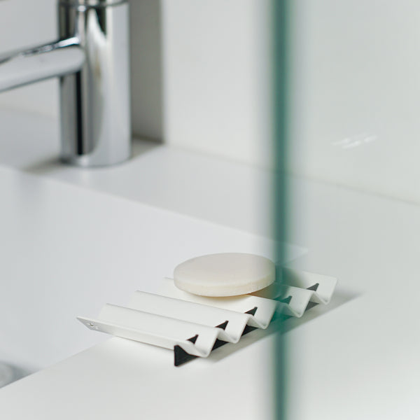 Charles And Marie ZIGZAG | Kleine SEIFEN-ABLAGE | Roman Luyken | Peppermint Products