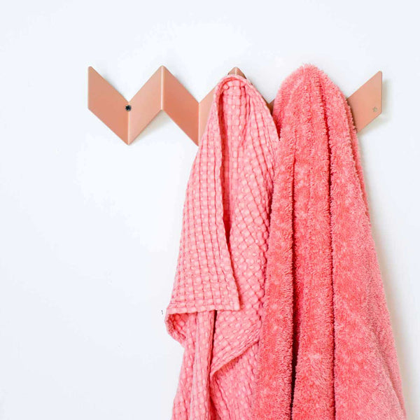 Charles And Marie ZIGZAG | Kleine WAND-GARDEROBE | Roman Luyken | Peppermint Products