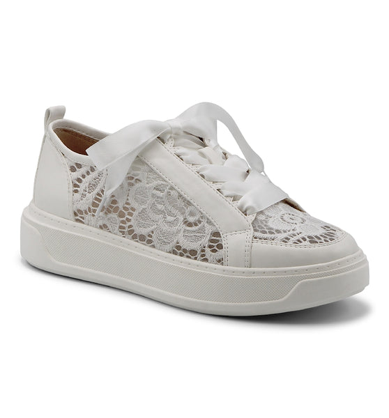 charles by charles david SWANNY SNEAKER Charles David White