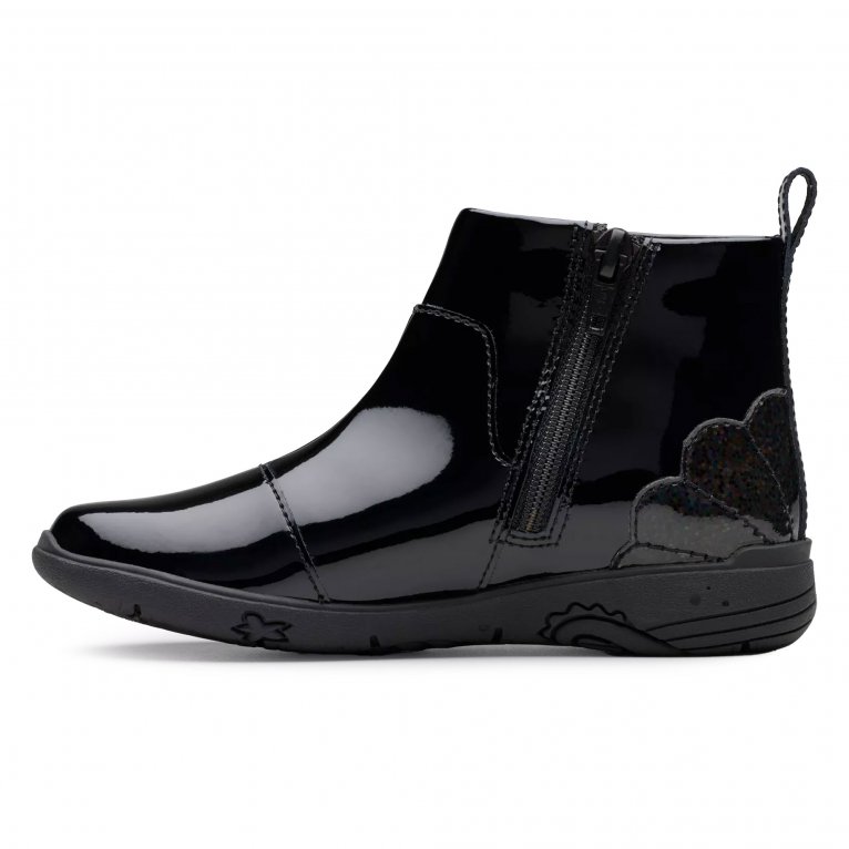 Charles Clinkard Clarks Relda Glow K Girls Boots