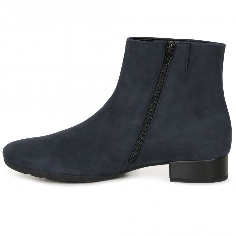 Charles Clinkard Gabor Buzz Womens Ankle Boots
