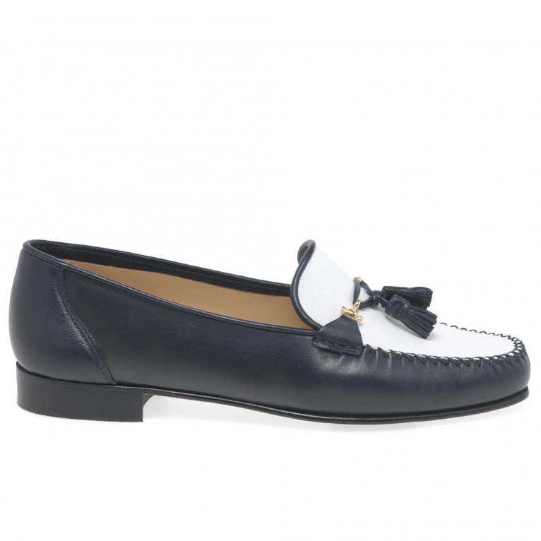 Charles Clinkard Charles Clinkard Poppy Womens Moccasins