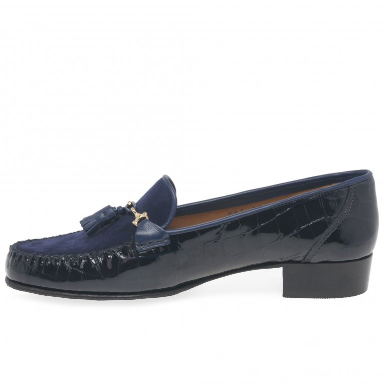 Charles Clinkard Charles Clinkard Raise Tassel Womens Moccasins