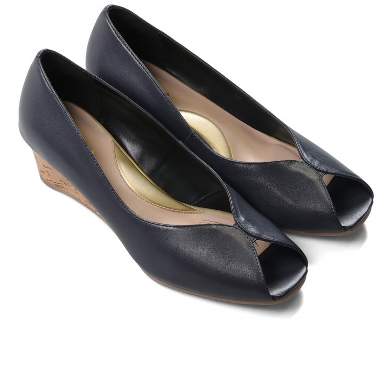 Charles Clinkard Van Dal Glinda Womens Wedges
