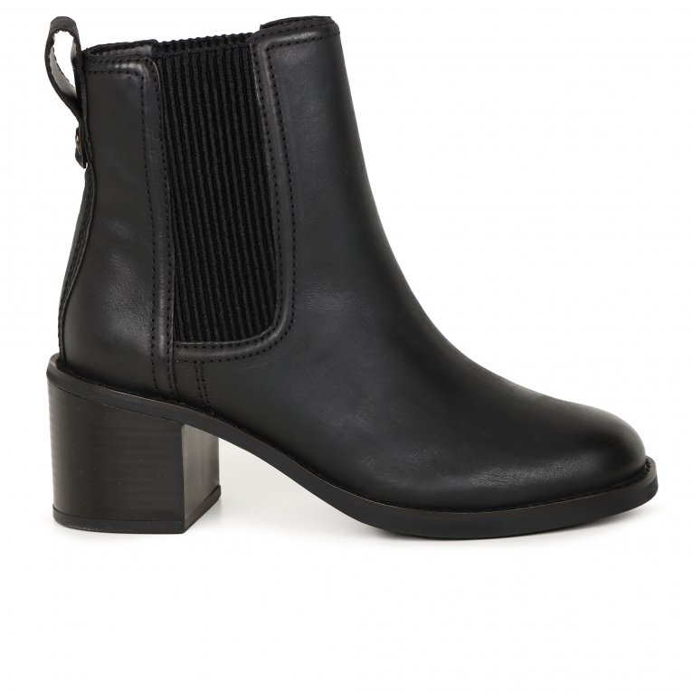 Charles Clinkard Clarks Chamberly Top Womens Chelsea Boots