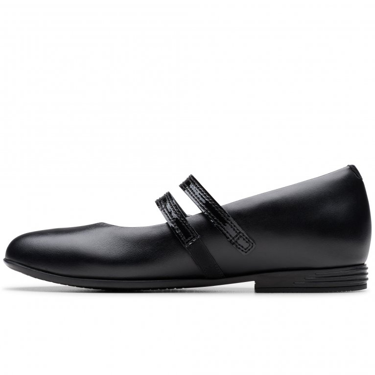 Charles Clinkard Clarks Finja Bar Y Girls Senior School Shoes