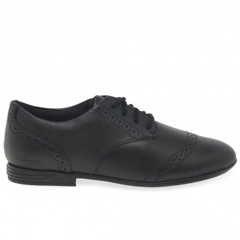 Charles Clinkard Clarks Finja Brogue O Girls School Shoes